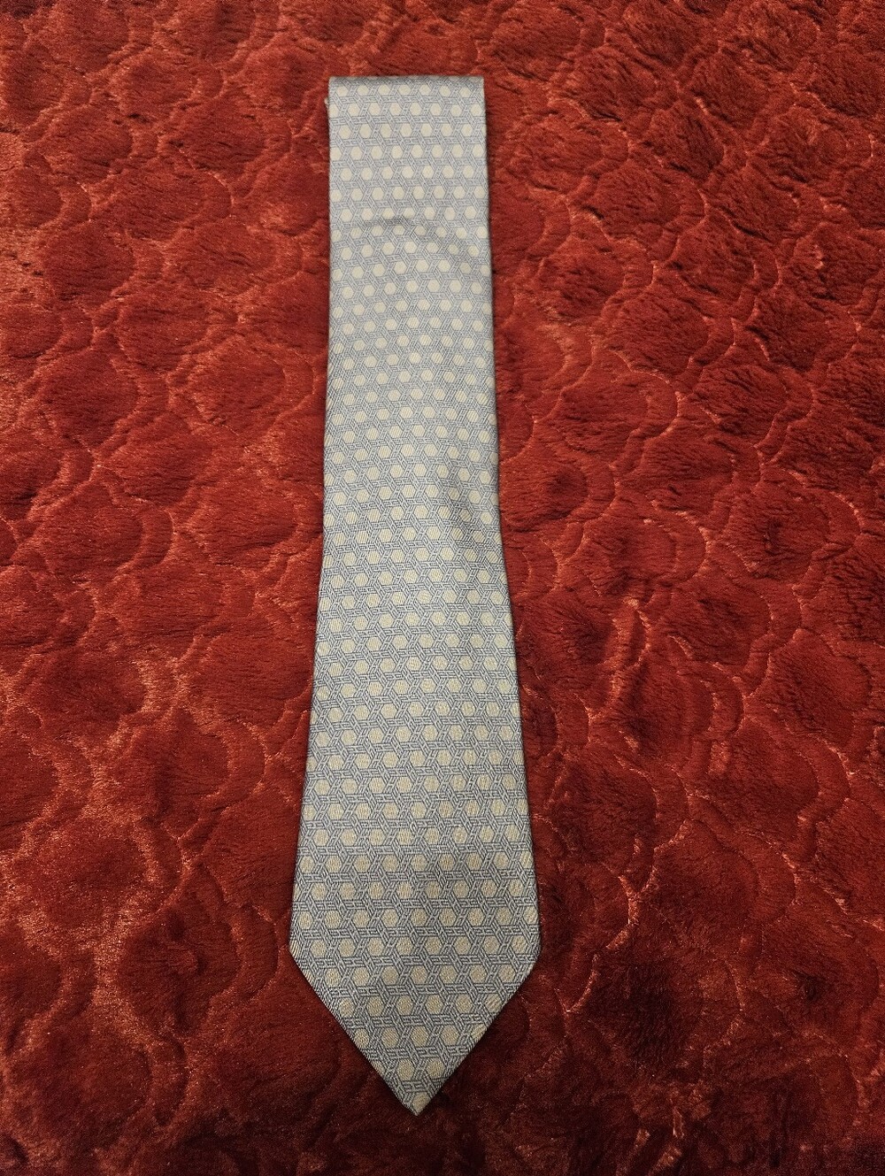 Authentic Hermès Paris Men's Silk Tie – Light Blue Geometric Print